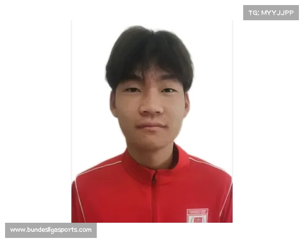 全国U18最佳技术奖得主王振宇签约职业俱乐部决定弃学投身职业联赛